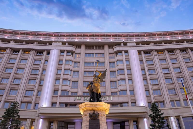 JW Marriott Bucharest Grand Hotel — building