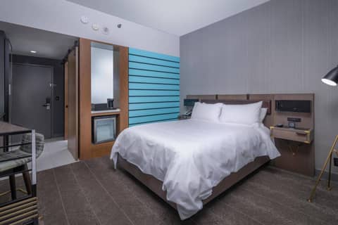 Renaissance Reno Downtown Hotel & Spa — photo 4