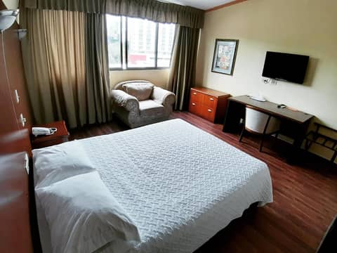 Cresta Inn — photo 5