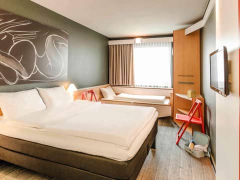 ibis Wien City — photo 3