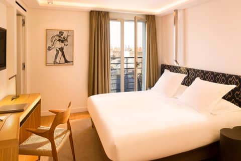 Hotel Marignan Champs-Elysées — photo 3