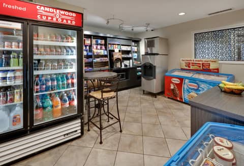 Candlewood Suites Dallas Market Center-Love Field by IHG — photo 4