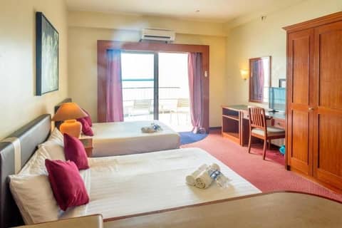 J Beach Suites At Rainbow Paradise — photo 6
