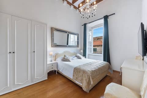 Palmotta Palace 4* — bedroom