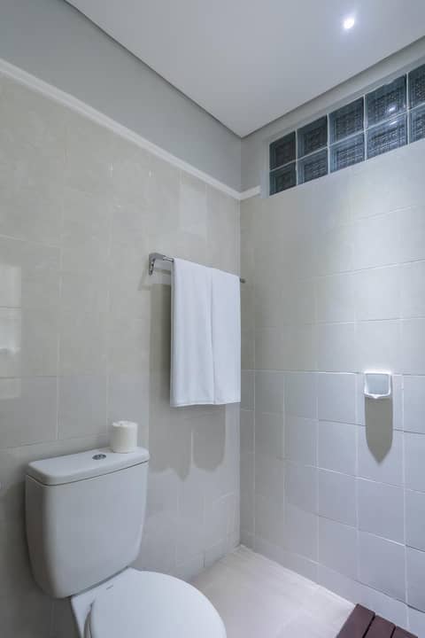 Fourteen Roses Beach Hotel — photo 5