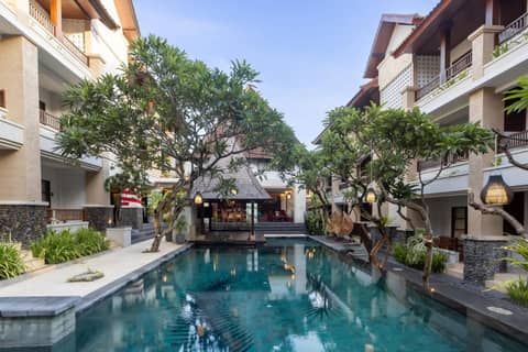 Fourteen Roses Beach Hotel — recepcion & lobby
