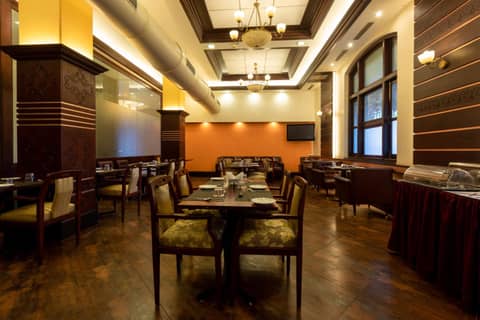 Grand Hotel Mumbai - Ballard Estate, Fort — photo 4