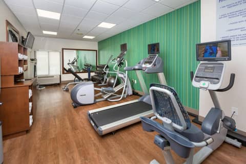 Holiday Inn Express Hotel & Suites Jacksonville-South by IHG — photo 2