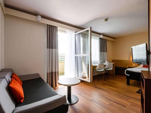 Ibis Warszawa Stare Miasto — photo 2
