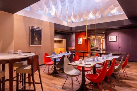 Golden Tulip Opera de Noailles — dining