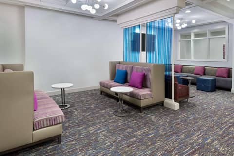 Hampton Inn & Suites Buffalo/Downtown — photo 5
