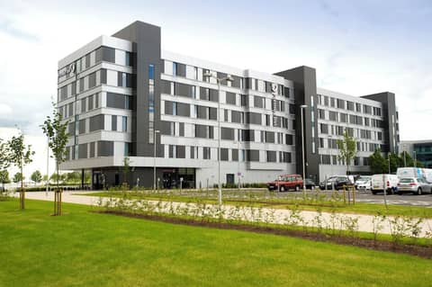 Premier Inn Glasgow Pacific Quay — photo 6