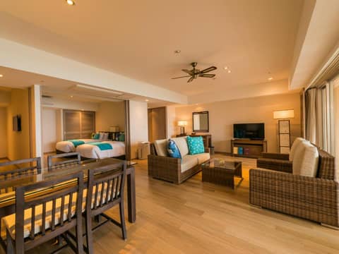 Kafuu Resort Fuchaku Condo Hotel — photo 4