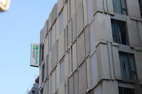 Holiday Inn Express Bangkok Sukhumvit 11 by IHG — photo 6