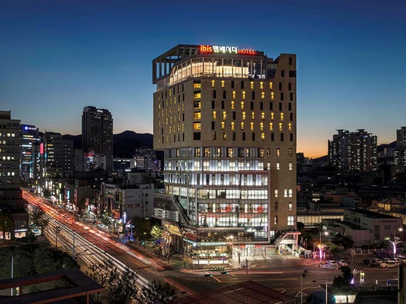Ibis Ambassador Busan City Centre — building