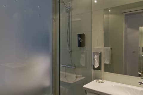 Super 8 by Wyndham Munich City North — photo 2