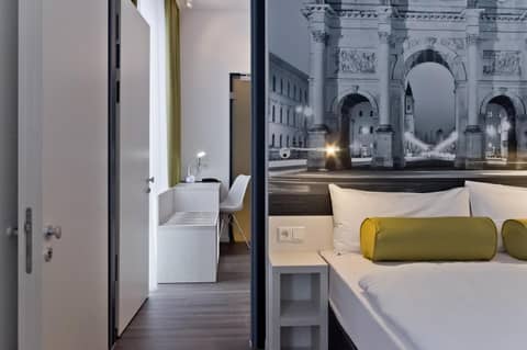 Super 8 by Wyndham Munich City North — photo 3