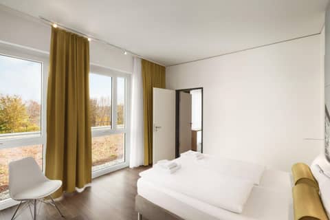 Super 8 by Wyndham Munich City North — photo 7