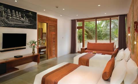Golden Temple Residence — hotel room