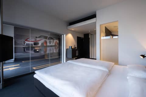 V8 Hotel Köln at MOTORWORLD — photo 5