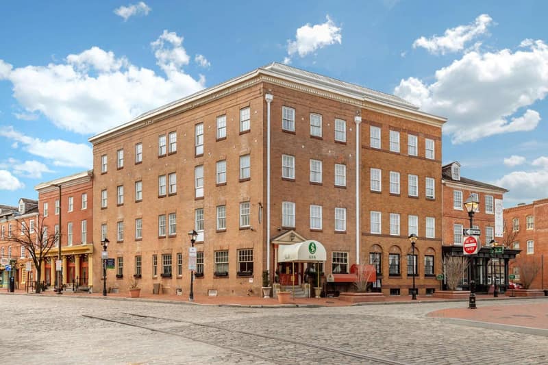 The William Fell Baltimore, Tapestry Collection by Hilton — building
