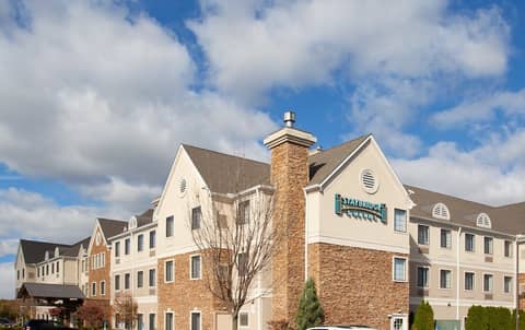 Staybridge Suites Columbus-Airport by IHG — photo 9