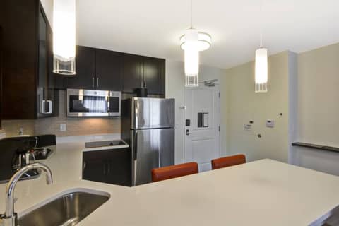 Residence Inn by Marriott Milwaukee North/Glendale — photo 9
