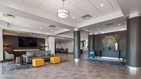 Best Western Plus Roland Inn & Suites — photo 2