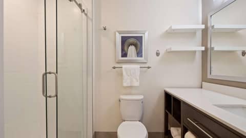 Best Western Plus Roland Inn & Suites — photo 4