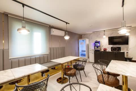 Brown-Dot Hotel Minam — photo 5