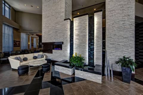 Hampton Inn & Suites Nashville-Downtown — photo 2