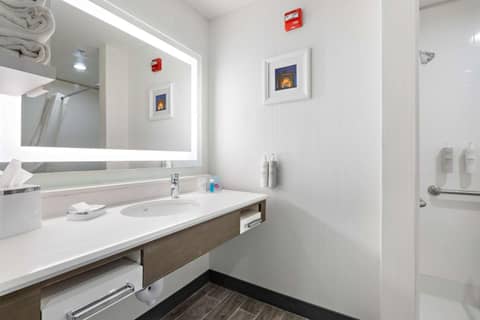 Hampton Inn Kansas City - Downtown Financial District — photo 6