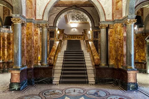 Kimpton Fitzroy London by IHG — hotel reception