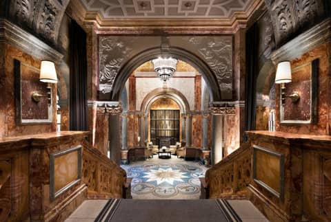 Kimpton Fitzroy London by IHG — hotel reception