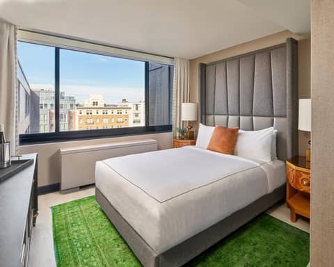 Viceroy Washington DC — hotel room