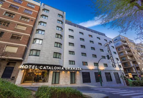 Catalonia Granada — building