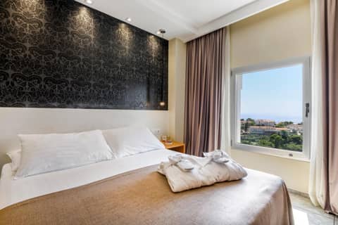 Hotel Lero — bedroom