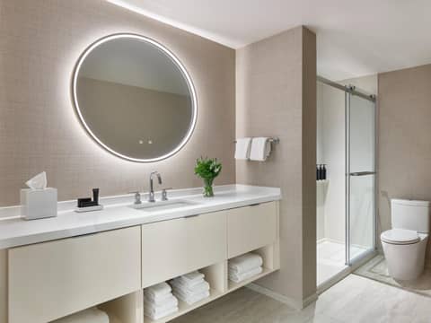 One Washington Circle DC, Tapestry Collection by Hilton — photo 4