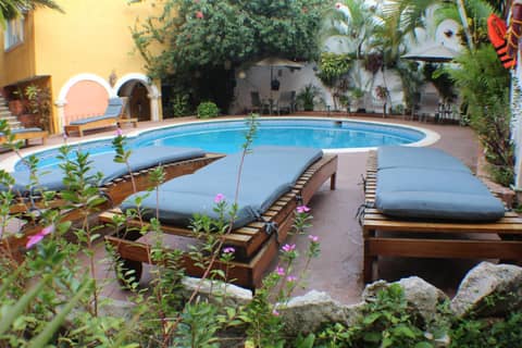 Suites Cancun Center — recepcion & lobby