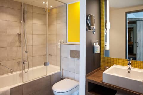Holiday Inn - Hamburg - HafenCity by IHG — photo 7