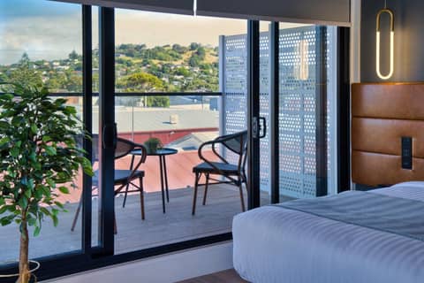 SOHO Hotel Auckland — hotel room