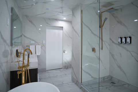 SOHO Hotel Auckland — bathroom