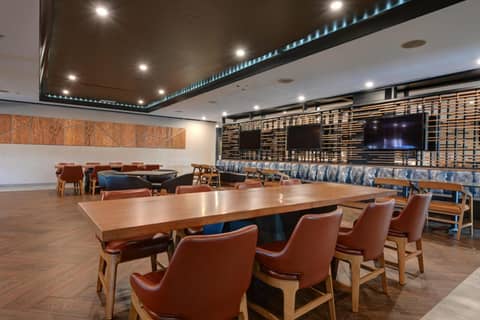 DoubleTree by Hilton Denver International Airport, CO — photo 5