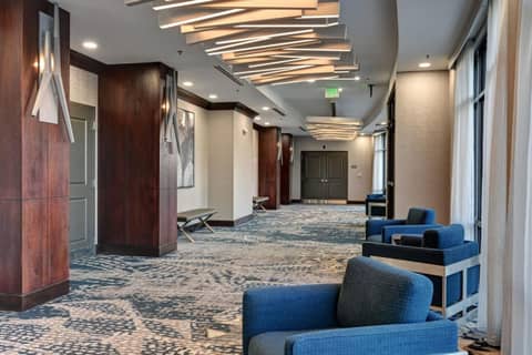 DoubleTree by Hilton Denver International Airport, CO — photo 6