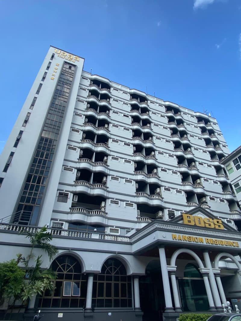 Boss Hotel — building