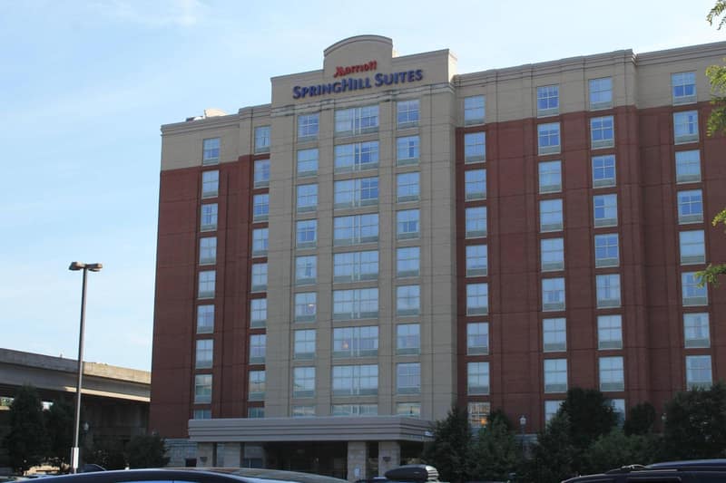 SpringHill Suites by Marriott Pittsburgh North Shore — building