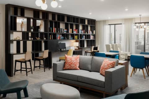 WaterWalk Extended Stay by Wyndham Jacksonville Deerwood Pk — photo 4