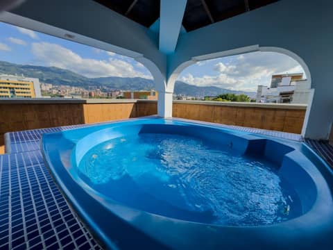 Hotel Alcaravan Medellín — photo 8