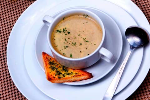 De Laxston Hotel Yogyakarta, Azana Hotels Collection — dining