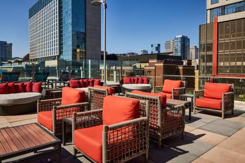 Hilton Garden Inn Nashville Downtown Convention Center — photo 4